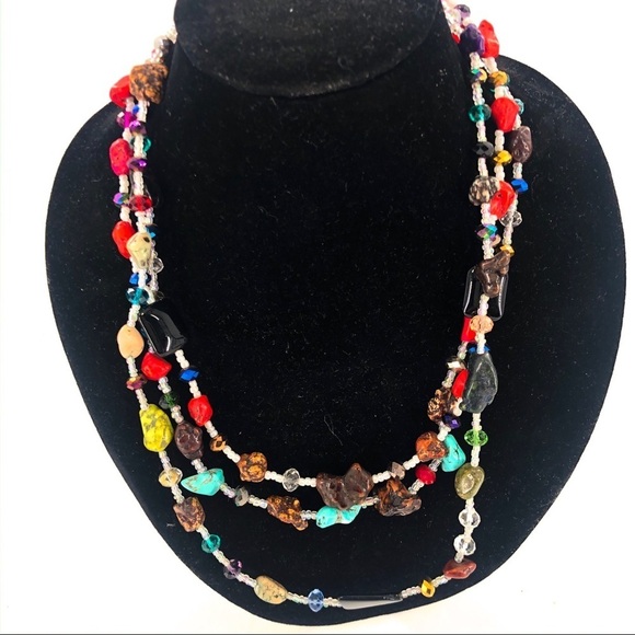 Jewelry - 🌷NEW Multi Colored Beaded Necklace